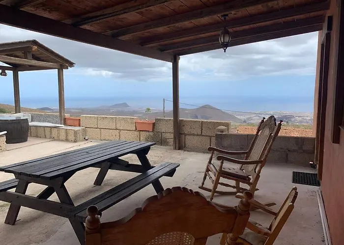 F Tamaide Дом отдыха *