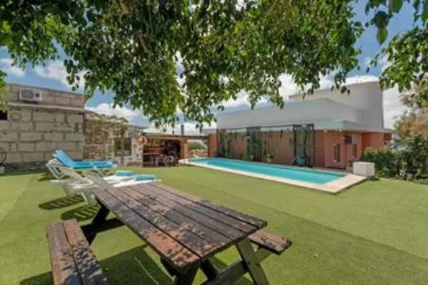 Дом отдыха F Tamaide *