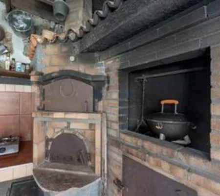 Semesterbostad F Tamaide *