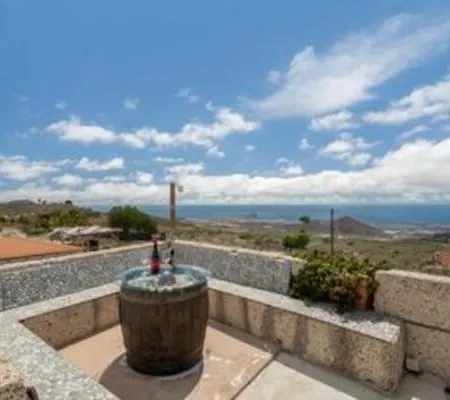 F Tamaide Holiday home *